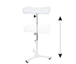 Wide footrest for pedicure