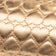 Manikürkissen gold